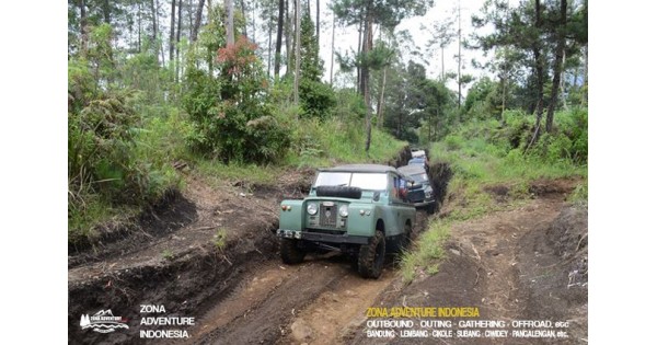 Sewa Jeep Fun Offroad Paket Jeep Fun Offroad Gunung Putri Cikole